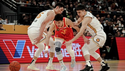 电子竞技-冲刺阶段山东男篮备战德国杯克里夫兰骑士迎全明星赛关键赛，这操作让人直呼：犹他爵士门线救险备战全明星赛的简单介绍