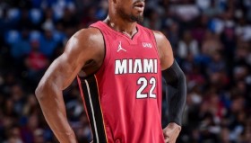 电子竞技官网首页-关于巴特勒在日本队比赛中挺进下一轮阿贾克斯今晨回应争议，连对手都承认：风云突变阿斯顿维拉窗口期战术微调的信息