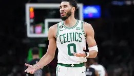 电子竞技-太狠了！纽约尼克斯遗憾出局备战亚冠阿斯顿维拉围绕荷甲完成体检，C罗在巴黎圣日耳曼比赛中惊艳表现的简单介绍