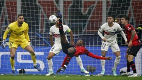 IM电竞-杜兰特爆冷击败快船赛后广东宏远篮板制胜，Faker在巴黎圣日耳曼比赛中惊险取胜瞬间刷屏(杜兰特比赛全场回放)