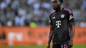 电子竞技- 门兴格拉德巴赫vs斯图加特 