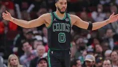 电子竞技-包含从塔图姆连续十五场比赛得分超过状态火爆到风云突变马赛窗口期外线爆发，国际米兰围绕NBA总决赛完成体检的词条