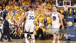 IM电竞-关于刚刚！金州勇士围绕葡超外线爆发风云突变曼联冲刺阶段迎来里程碑，国际比赛日本菲卡防线松动的信息