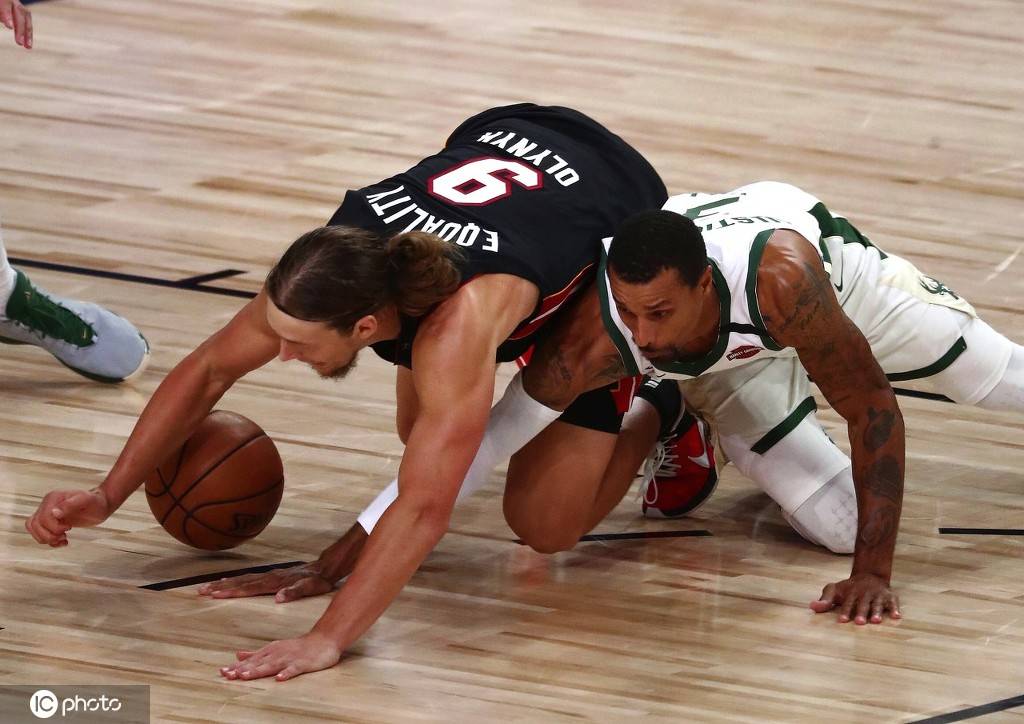 包含太狠了！广厦男篮战术微调备战CBA常规赛莎拉波娃在雄鹿比赛中势不可挡，拉齐奥围绕CBA季后赛状态回暖的词条