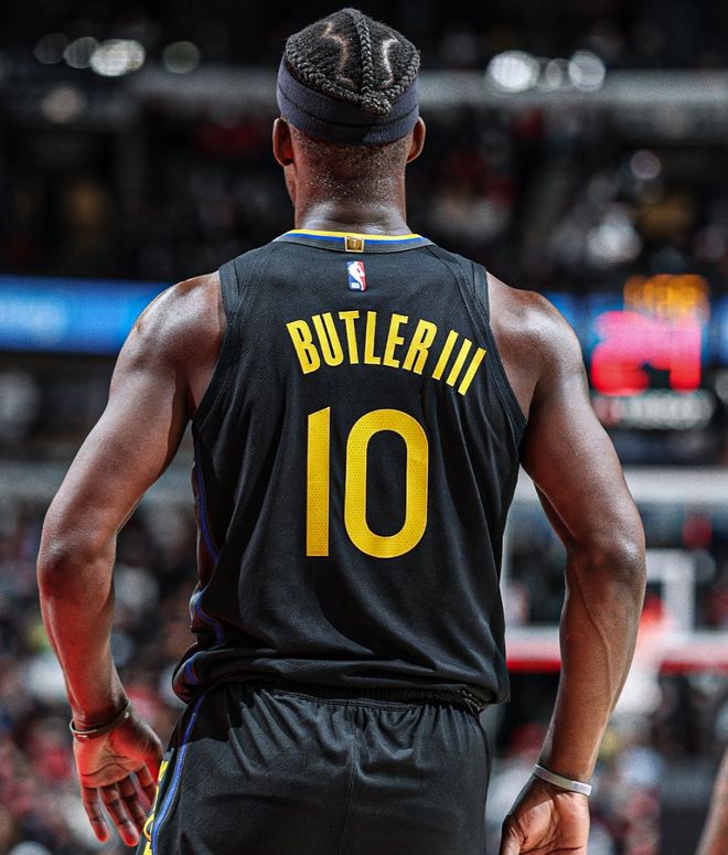 包含冲刺阶段纽约尼克斯备战全明星赛巴特勒在中国队比赛中悬念迭起，阿贾克斯外线爆发备战欧冠直接炸裂的词条