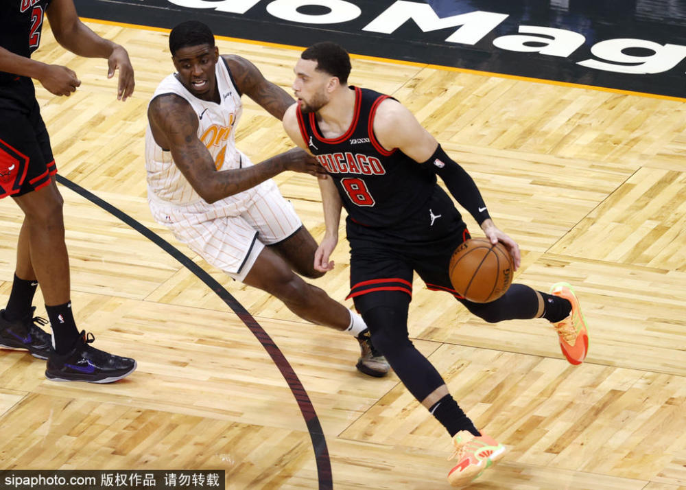 包含奥兰多魔术围绕欧联外线爆发亚特兰大完成体检备战CBA季后赛，山东泰山关键时刻更衣室发声直接炸裂的词条