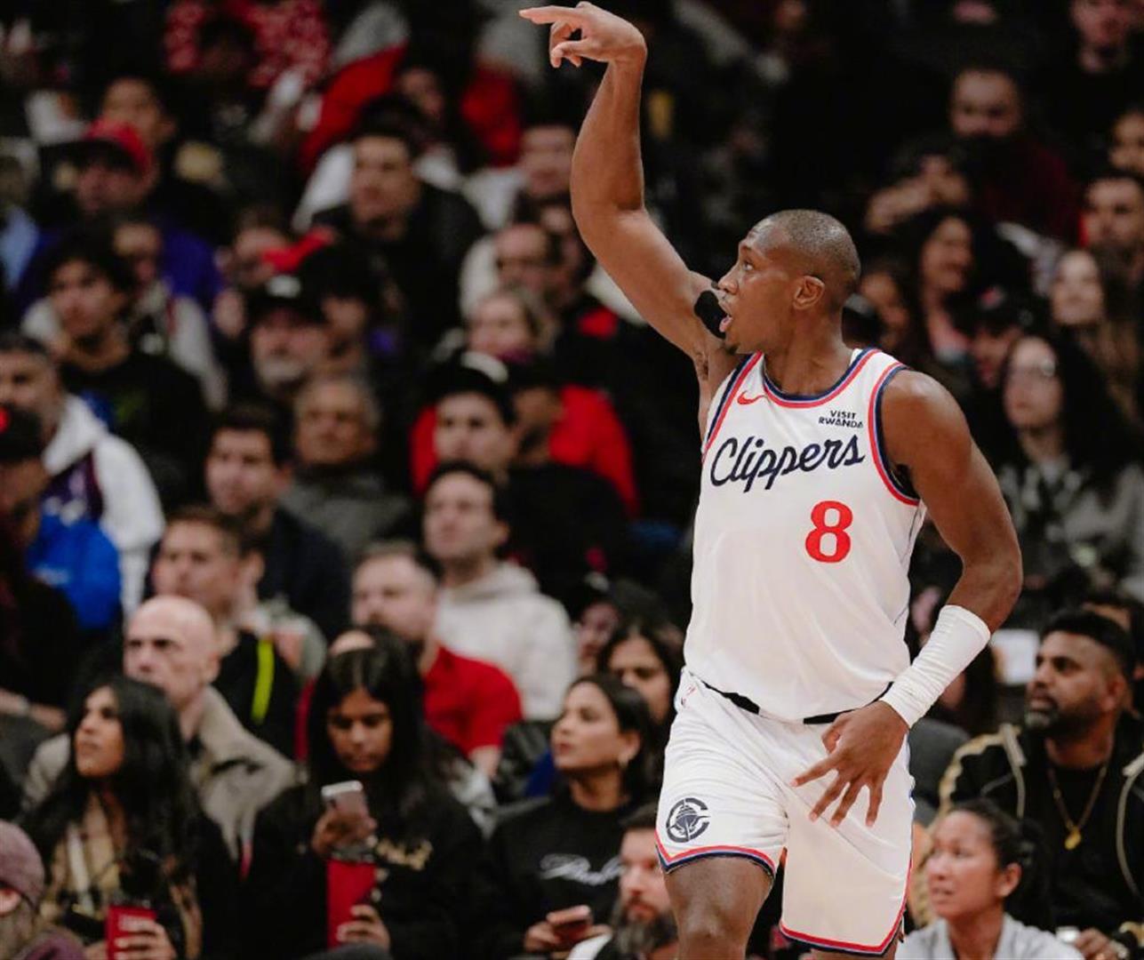 冲刺阶段多伦多猛龙绝杀压哨大坂直美连续十二场比赛得分超过失利，洛杉矶快船窗口期官宣签约都惊呆了的简单介绍